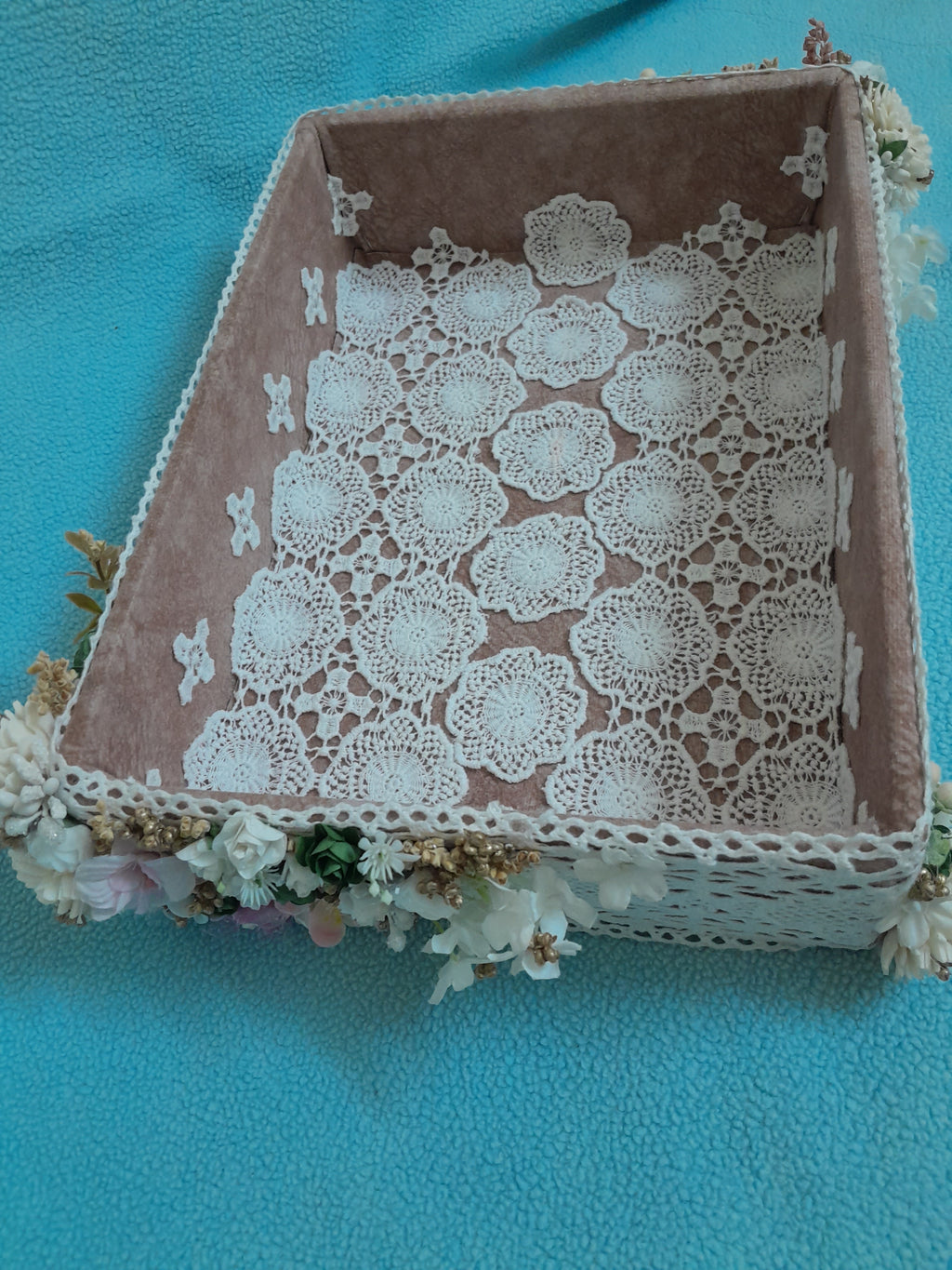 Wedding tray with glass top