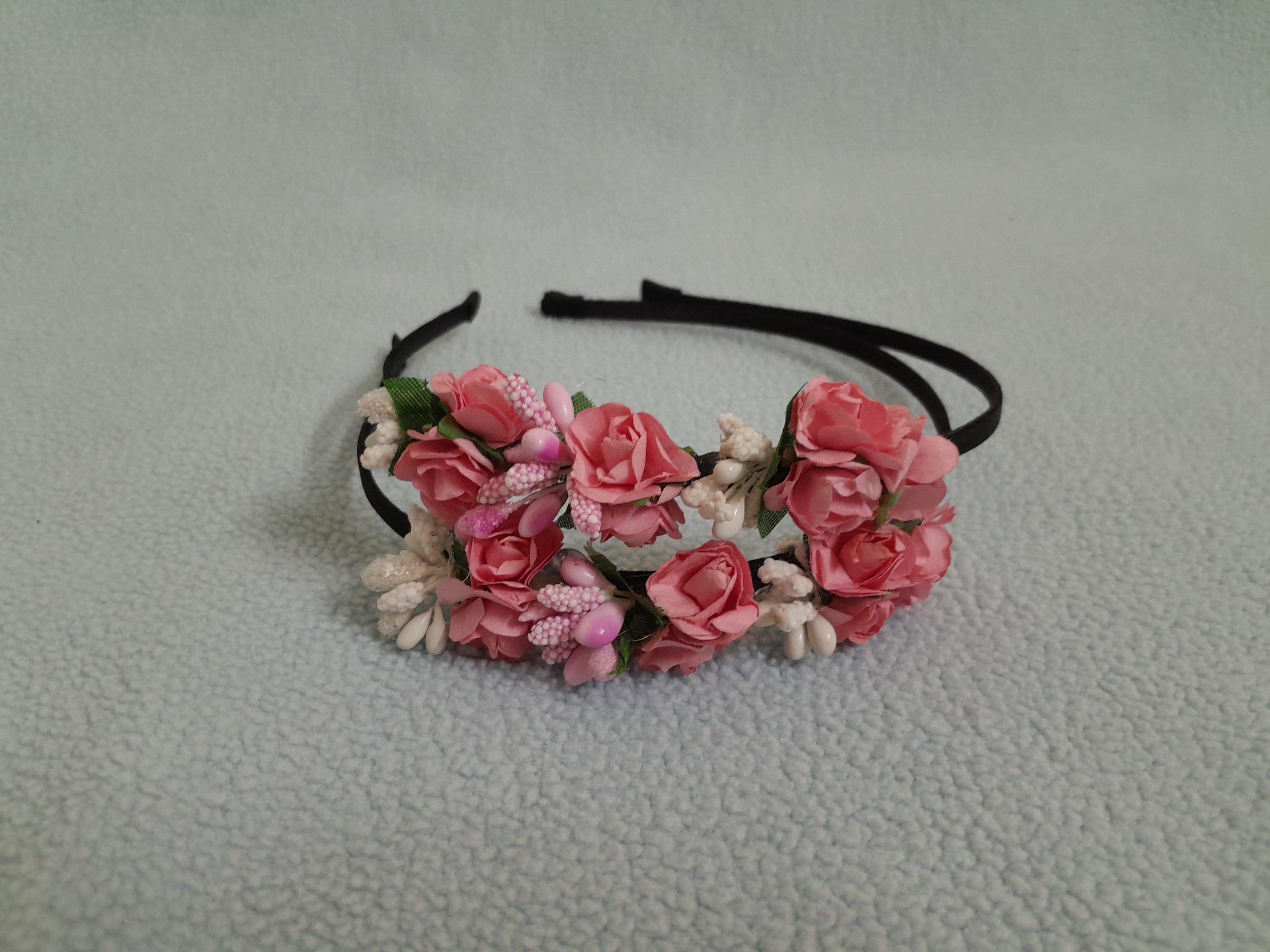 Floral headband with pink flowers 
