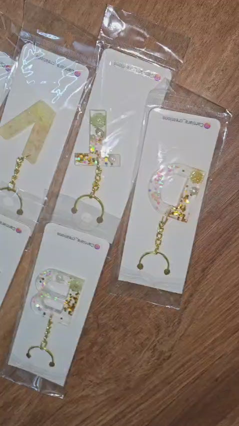 Resin letter keychain